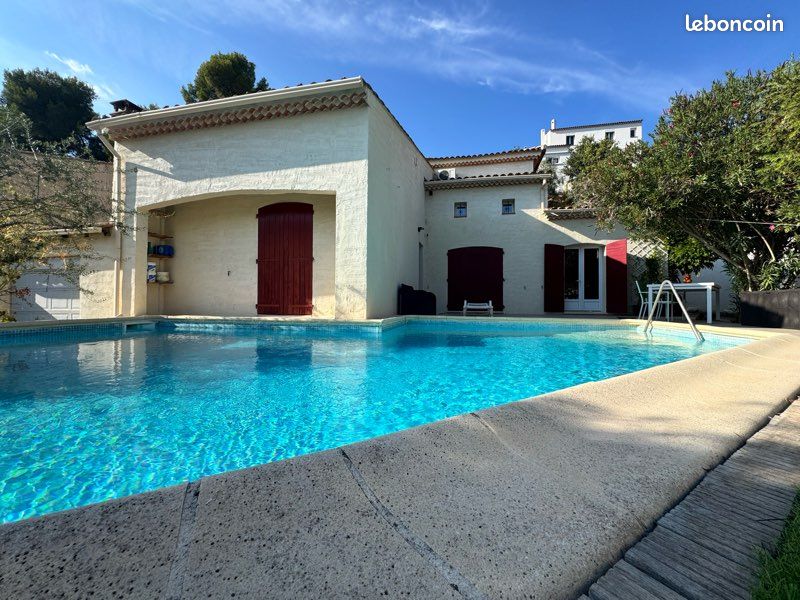 Maison 4 pièces 140 m² · aux Pennes-Mirabeau · 140 m² · 500 000 €