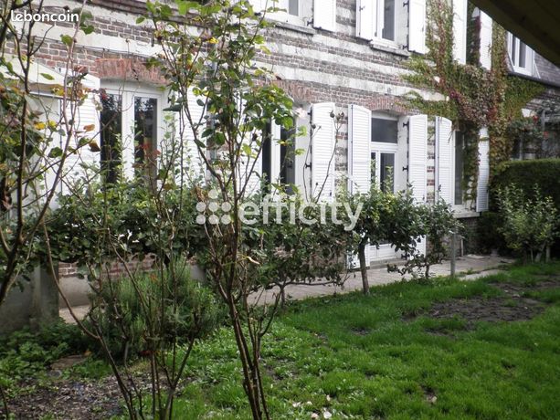 Immeuble 8 pièces 267 m²