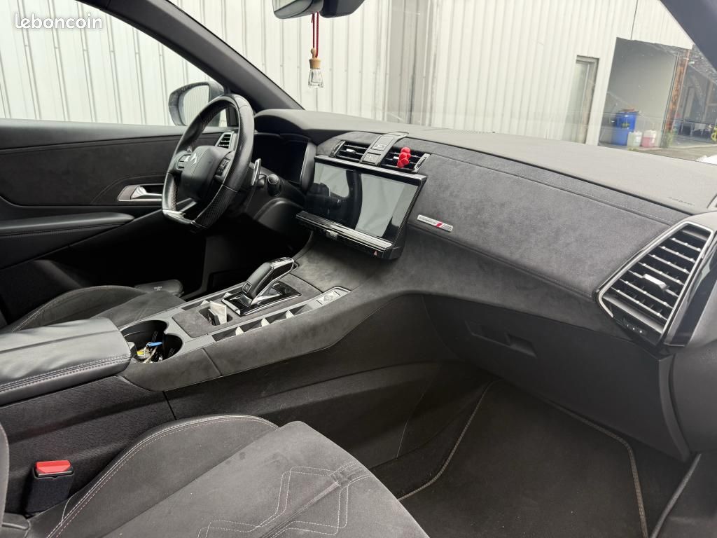 DS DS 7 CROSSBACK 2.0 BlueHDi - 180ch - BV EAT8 - Performance Line - GARANTIE 12 MOIS (image 21)