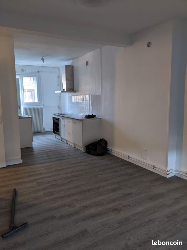 Appartement 2 pièces 46 m² · à Charleville-Mézières · 46 m² · 487 €