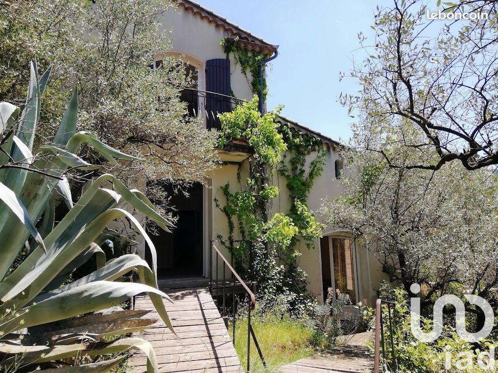 Maison 6 pièces 160 m² · à Nyons · 160 m² · 395 000 €