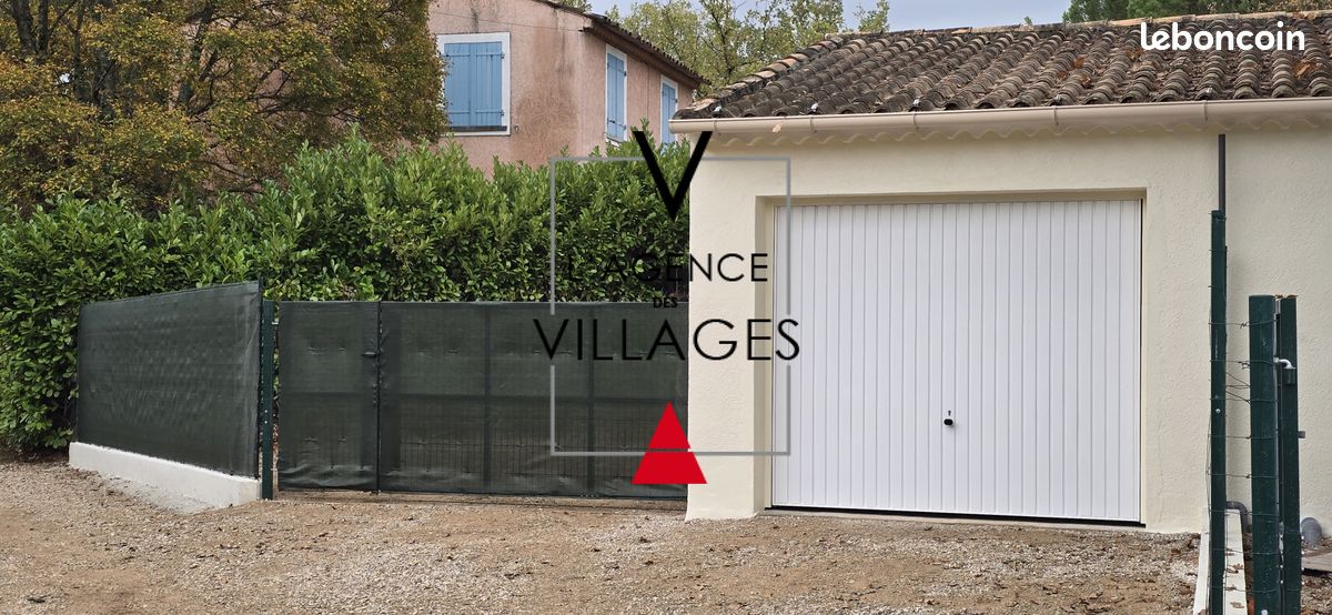 Parking 22 m² · à Saint-Cézaire-sur-Siagne · 22 m² · 415 €/mois