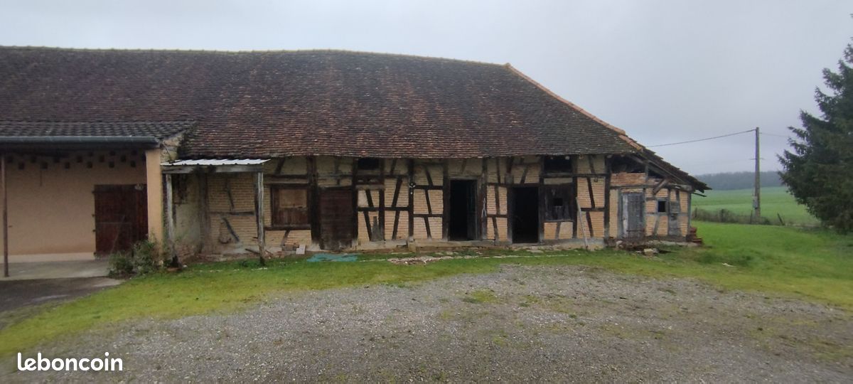 Maison 4 pièces 120 m² · à Sagy · 120 m² · 27 000 €