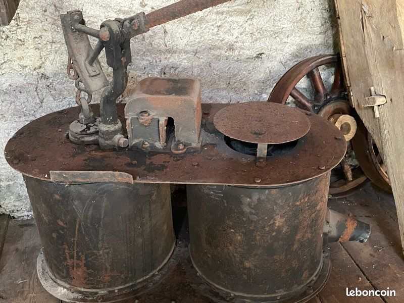 Soufflet De Forge à Double Cylindre – Marque Ernest Enfer, Occasion Mais Fonctionnel