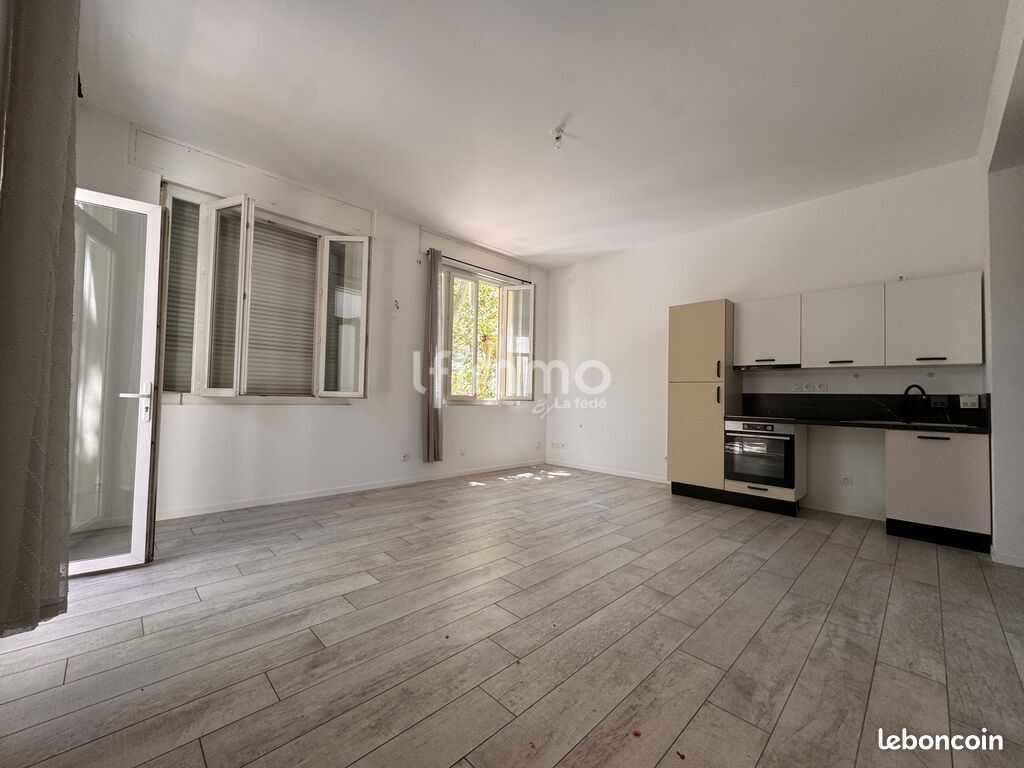 Appartement 1 pièce 38 m² · à Port-Saint-Louis-du-Rhône · 38 m² · 690 €
