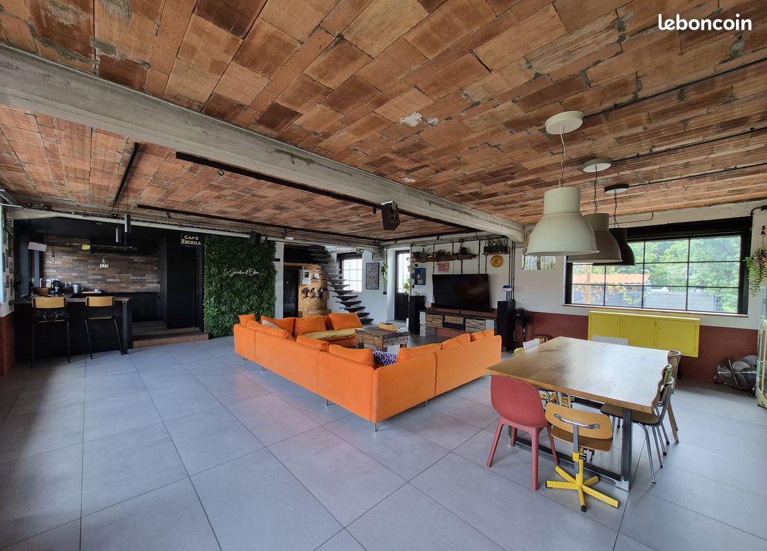 Maison 6 pièces 201 m² · à Cébazat · 201 m² · 450 000 €