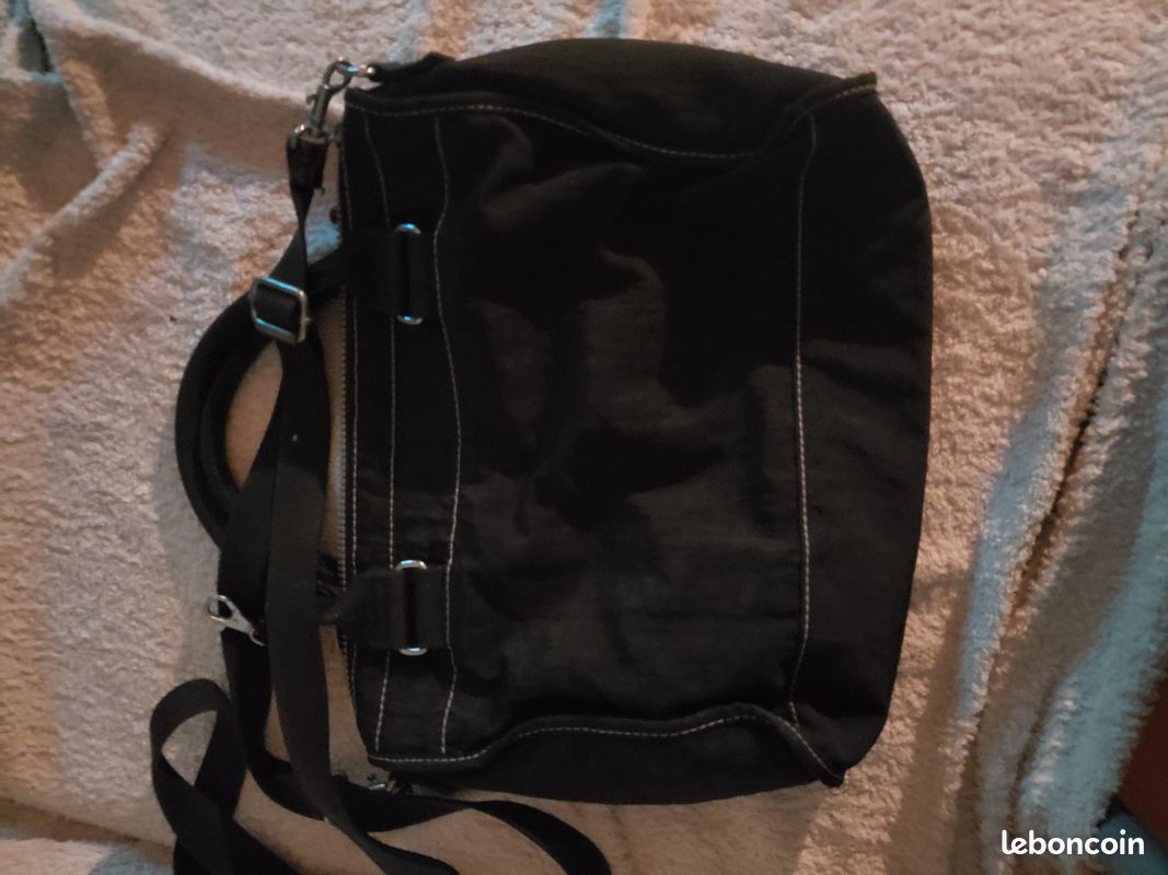 Sacoche noir kipling (image 3)