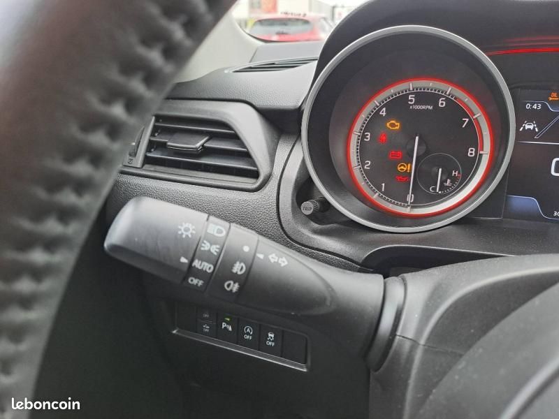 Suzuki Swift 1.2 Dualjet Hybrid 83ch Privilège (image 17)