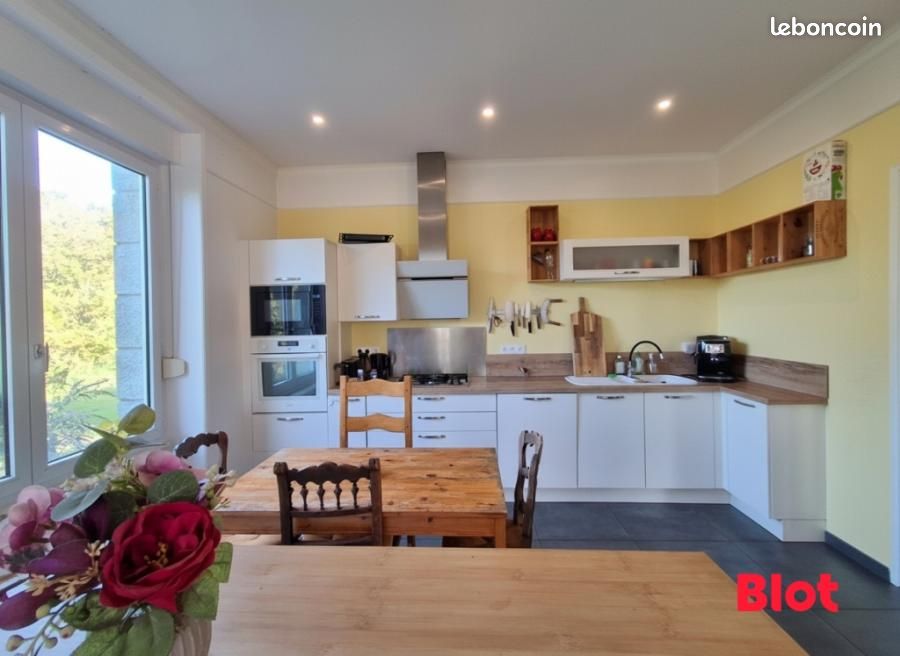 Maison 6 pièces 175 m² · à La Vicomté-sur-Rance · 175 m² · 596 400 €