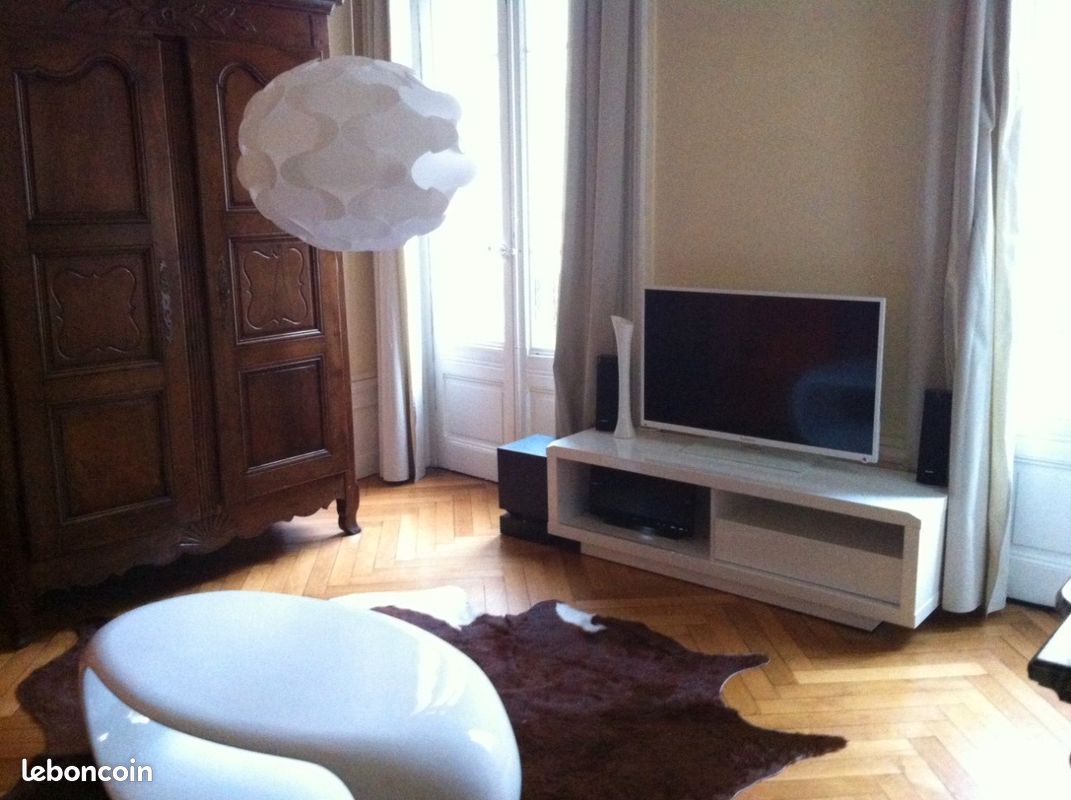 Appartement 2 pièces 59 m² · à Saint-Étienne · 59 m² · 660 €/mois