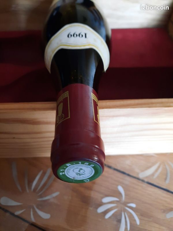Aloxe-corton domaine arnoux 1999 (image 6)