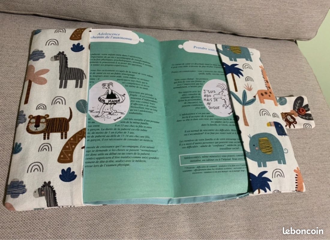 Protège carnet de santé jungle (image 6)