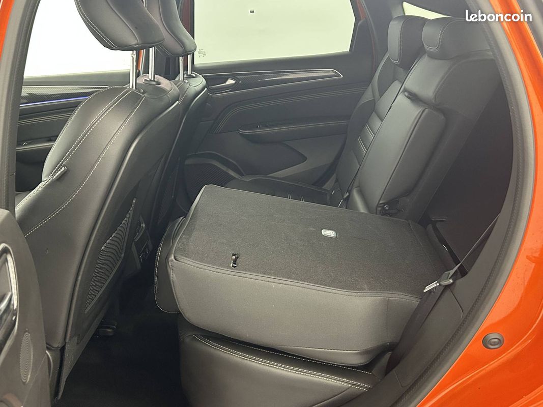 RENAULT Arkana E-Tech hybride 145 - 22 Engineered (image 38)