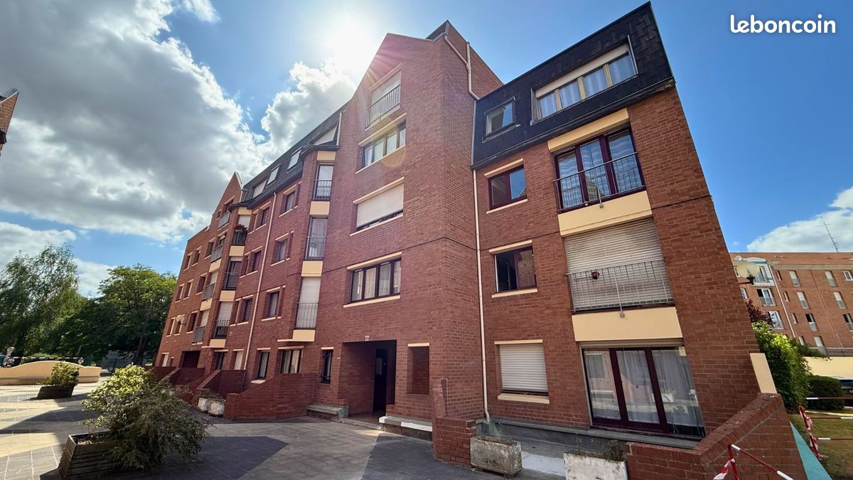Appartement 2 pièces 50 m² · à Lille · 50 m² · 915 €