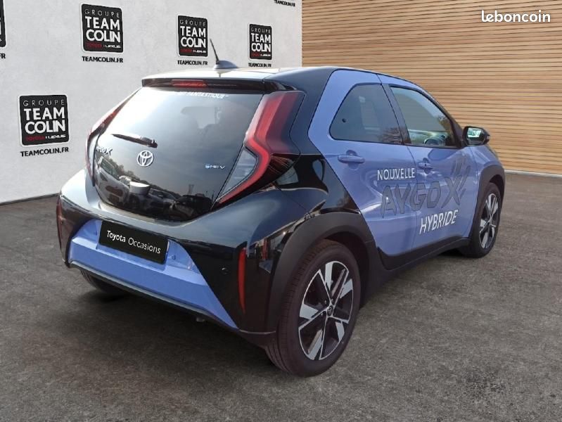 Toyota Aygo X 116h Graphic (image 5)