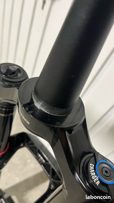 Fourche Rockshox Zeb Select (image 7)