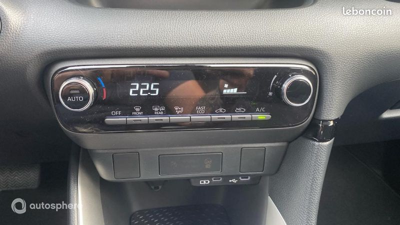 Toyota Yaris 116h Dynamic 5p MY25 (image 26)
