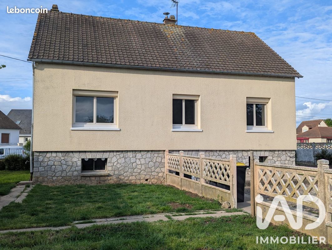 Maison 6 pièces 97 m² · à Berchères-les-Pierres · 97 m² · 195 000 €