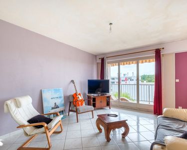 Appartement 189 792 € - 52 m²