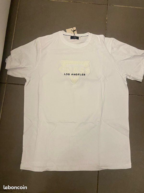 TEE shirt guess t s (image 2)