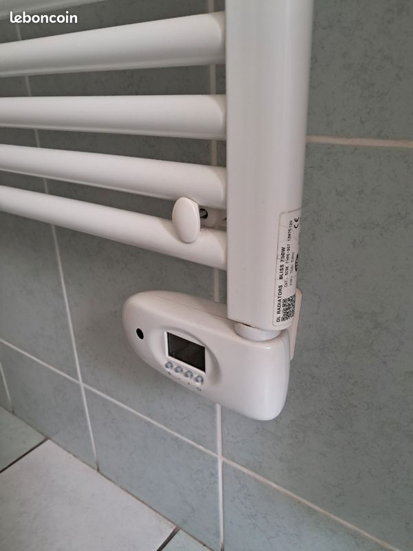 Sèche serviettes électrique (image 2)