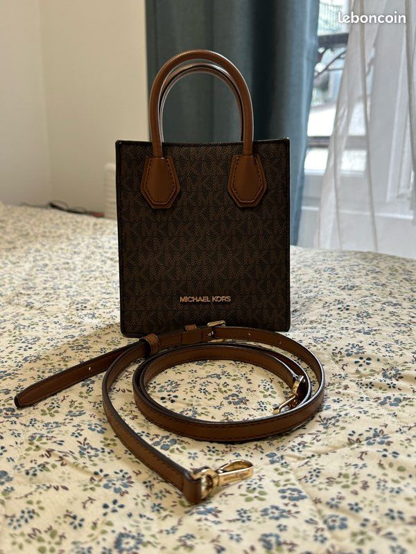 Michael Kors Sac PortÃ© Main Petit Sac A Main Mk Très Petit Sac à Main