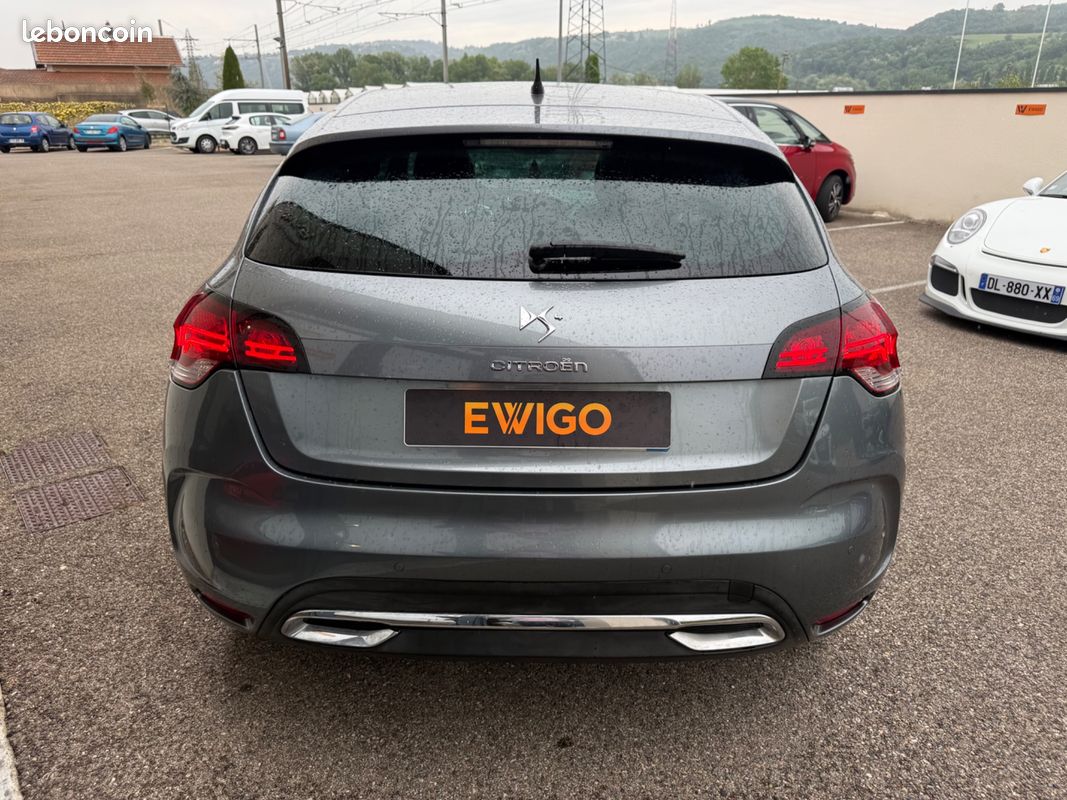 DS DS 4 1.6 THP 200ch SPORT CHIC / SIEGES MASSANT ET CHAUFFANT/INTERIEUR CUIR (image 17)