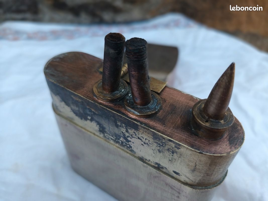 Ancien grand briquet travail de tranchée en laiton - DISPONIBLE (image 10)