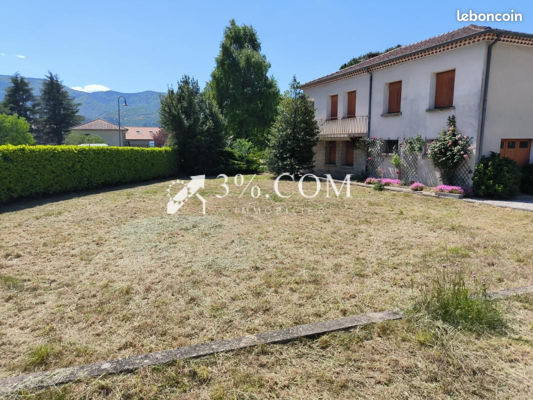 Maison 6 pièces 135 m² · à Jaujac · 135 m² · 260 000 €