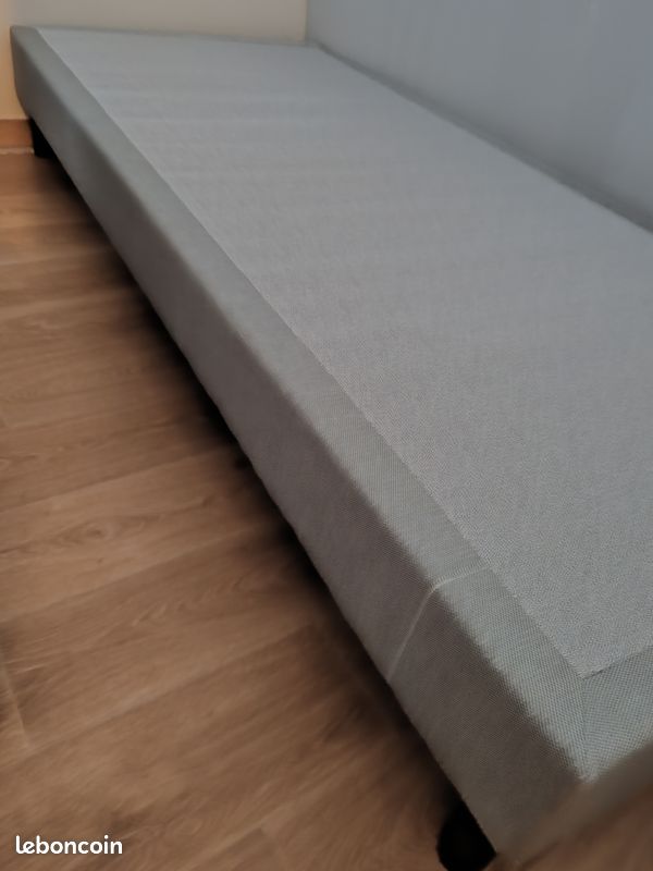 Lit 90x200 sous garantie (image 1)