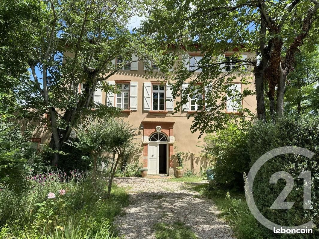 Maison 6 pièces 263 m² · à Montauban · 263 m² · 139 700 €