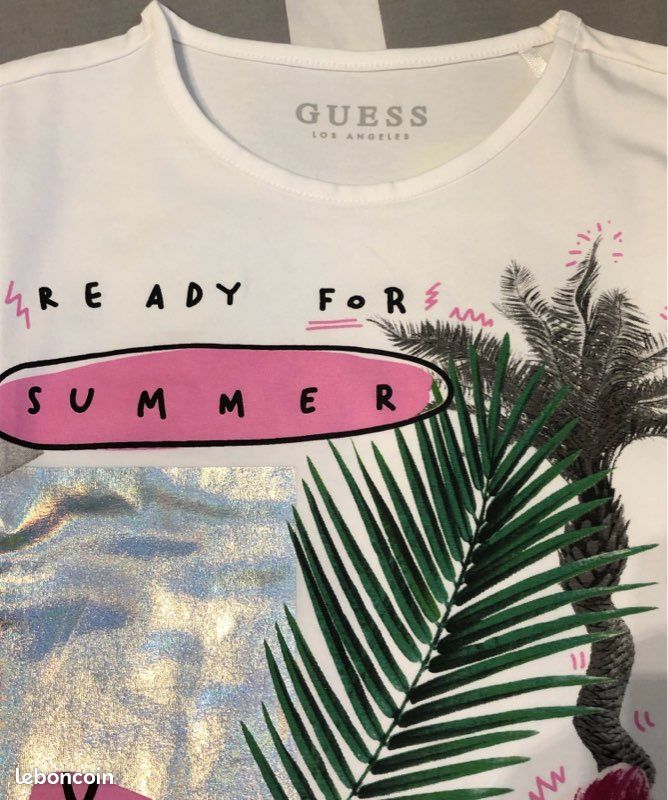 T-shirt Fille Guess, Taille 7 Ans, Neuf Avec étiquettes – Cadeau Parfait