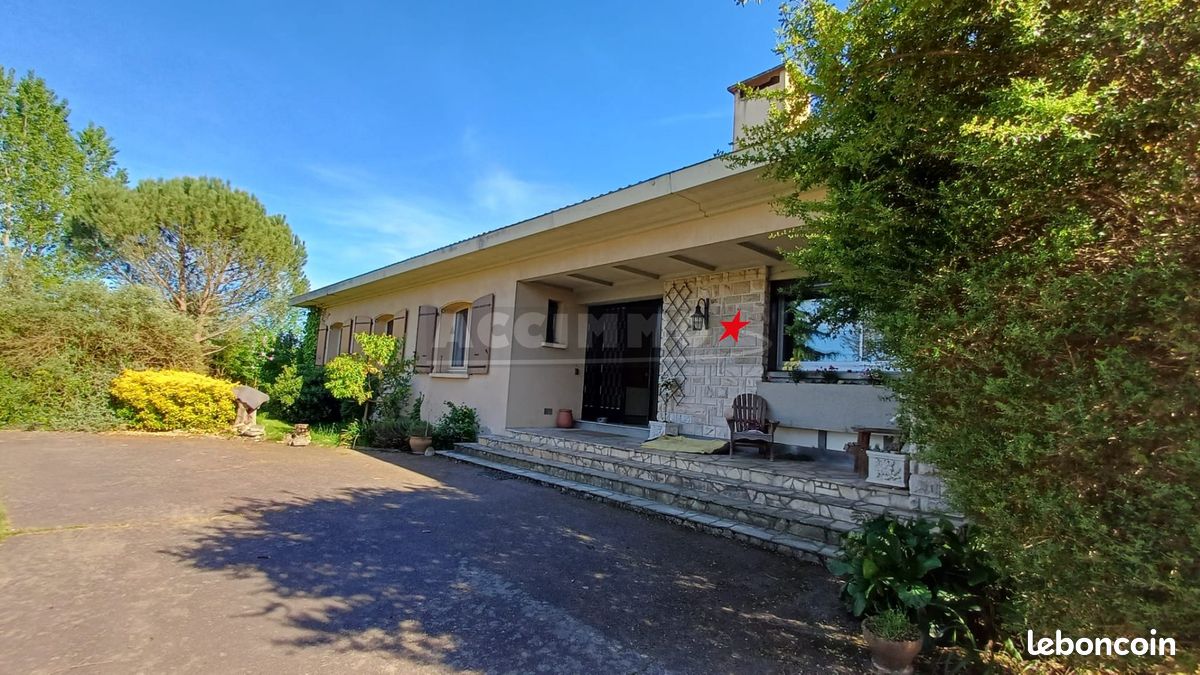 Maison 7 pièces 240 m² · à Graulhet · 240 m² · 295 000 €