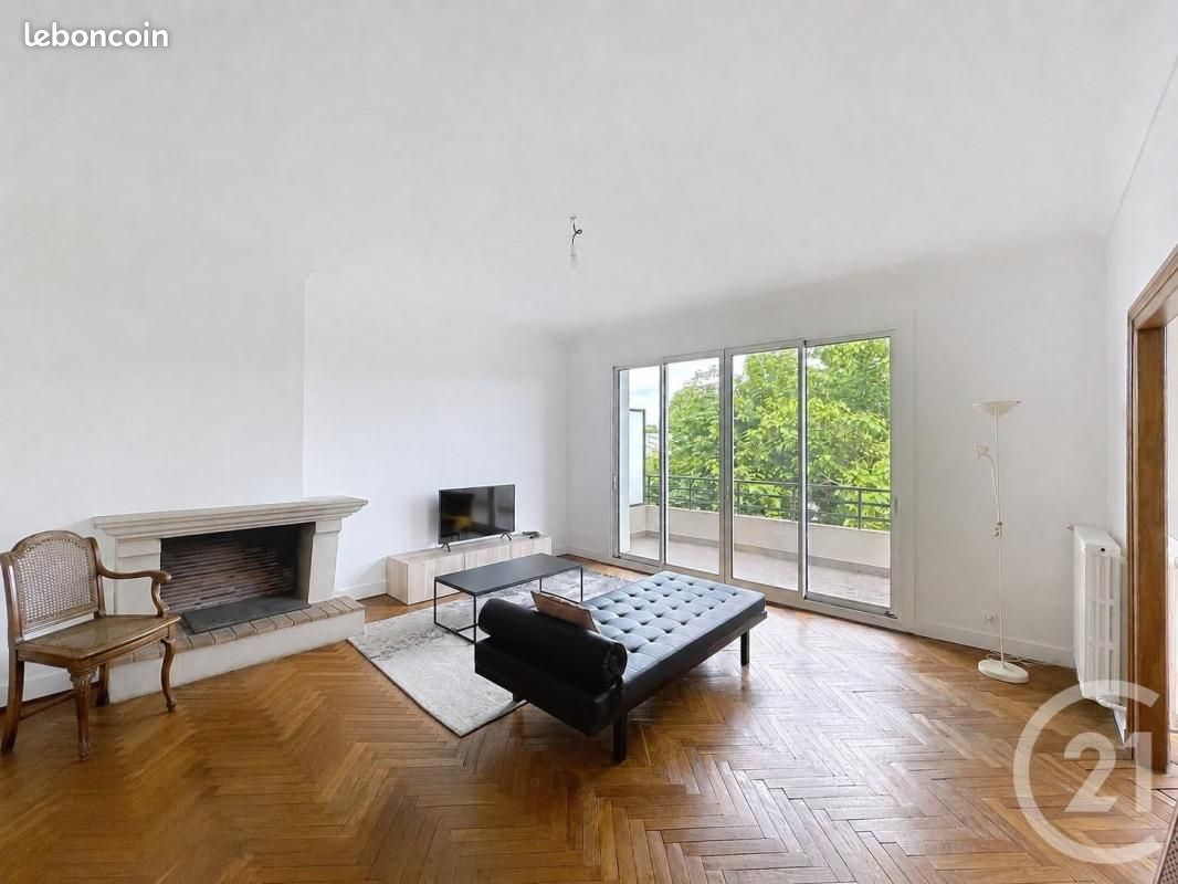 Appartement 5 pièces 147 m² · à Bordeaux · 147 m² · 699 000 €