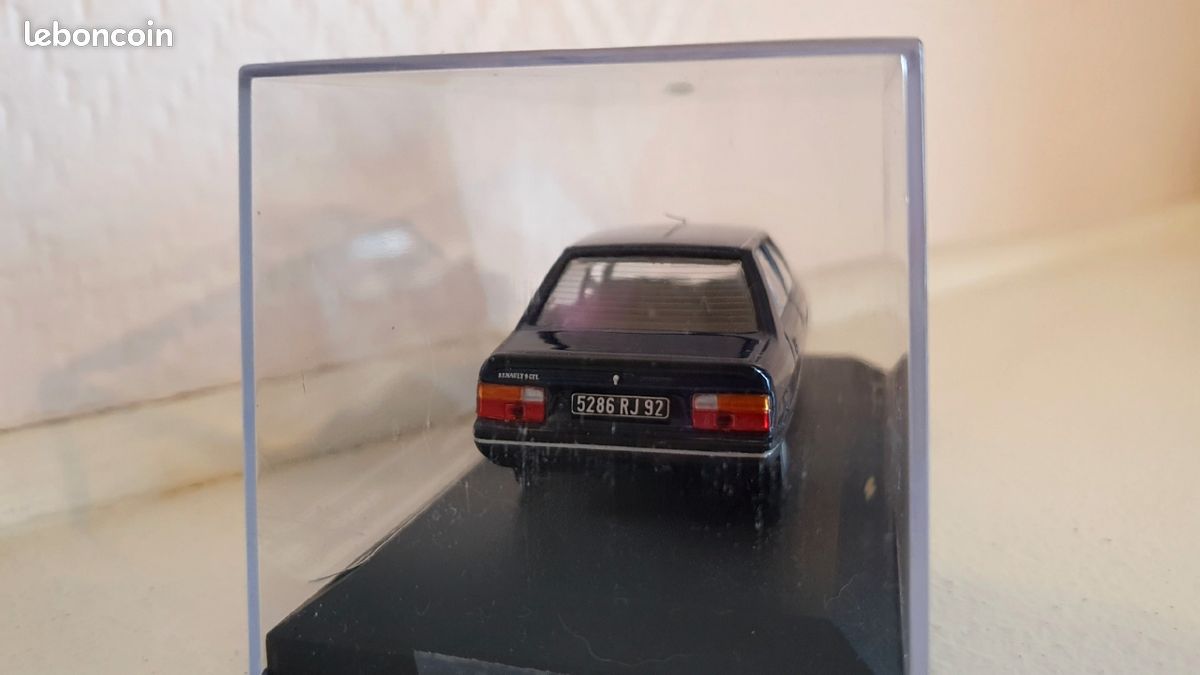 Miniature Renault R9 GTL 1987 – ODEON 1/43 – Couleur Bronze – Collection – NEUVE