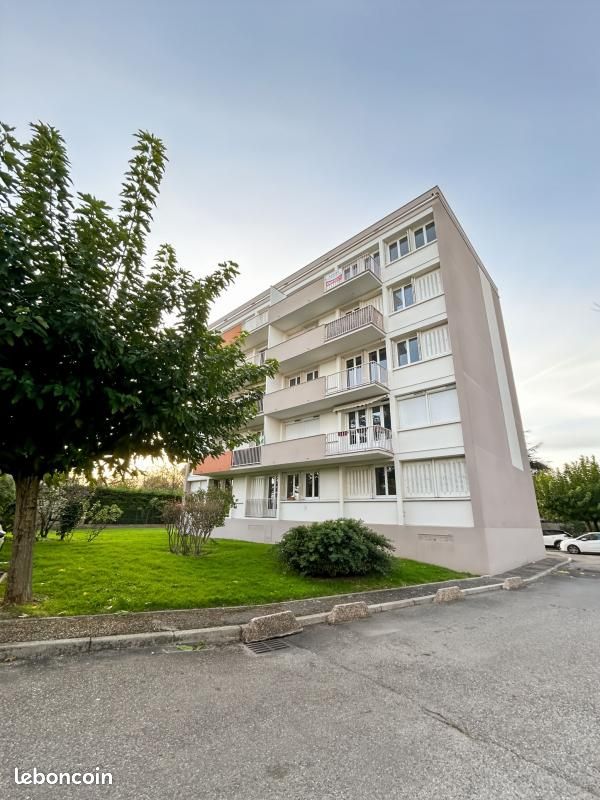 Appartement a louer romans-sur-isere - 4 pièce(s) - 79 m2 - Surfyn