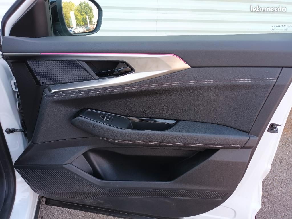 Renault Austral E-Tech hybrid 200 Techno (image 19)