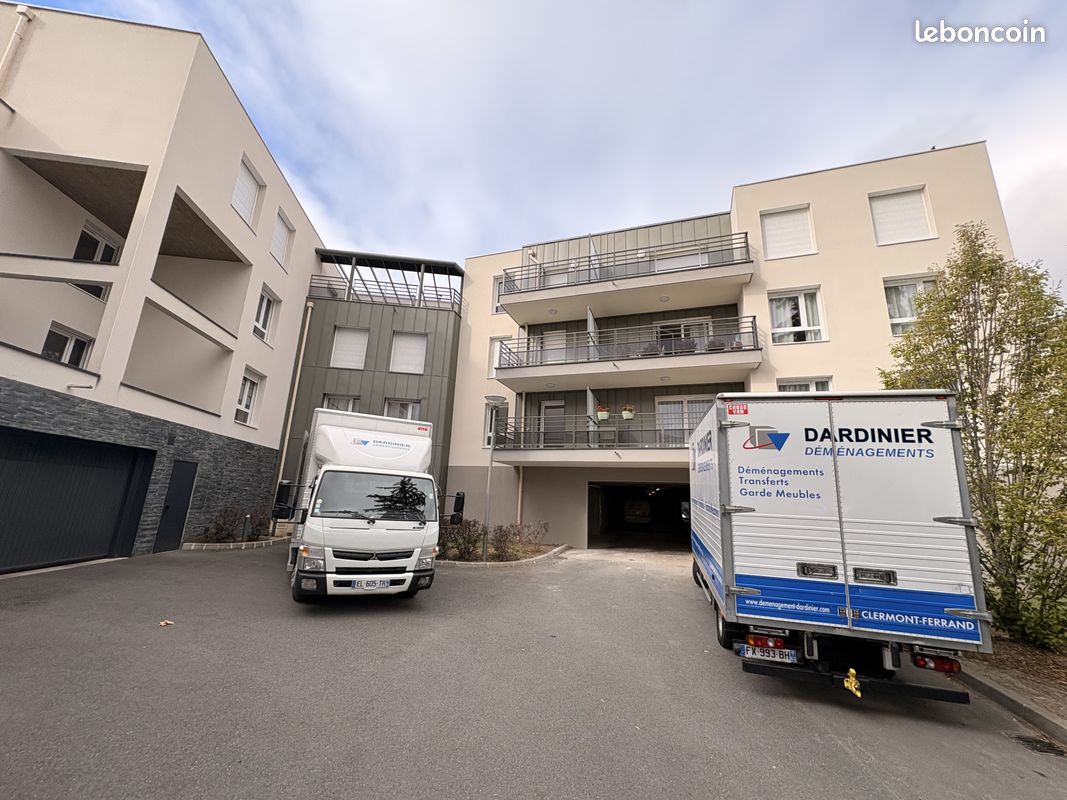 Appartement 1 pièce 35 m² · à Chamalières · 35 m² · 550 €/mois