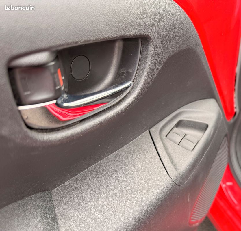 Citroen c1 1.0 vti 70ch -5p - caméra de recul - moteur à chaine (image 10)
