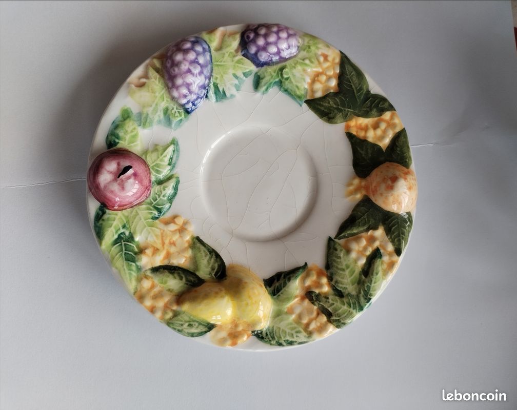 Tasse + soucoupe en barbotine (image 3)