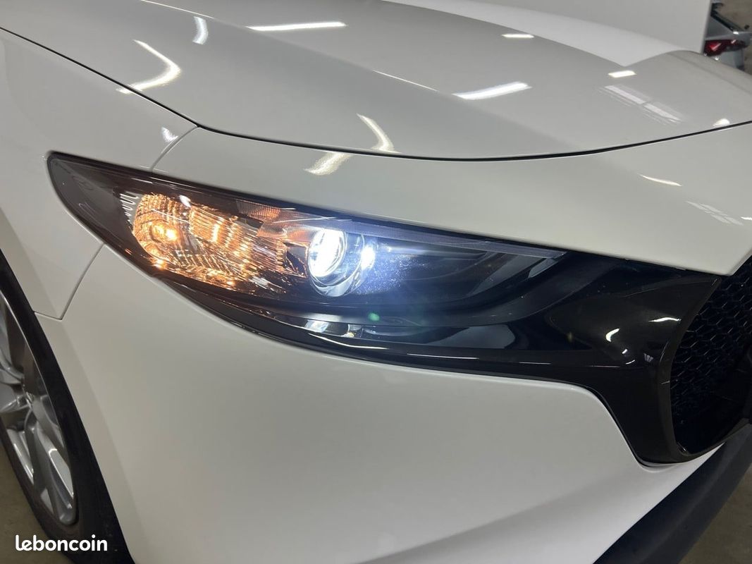 MAZDA Mazda3 5 portes 2.0L e-SKYACTIV-G M Hybrid 122 ch BVM6 Prime-Line (image 30)