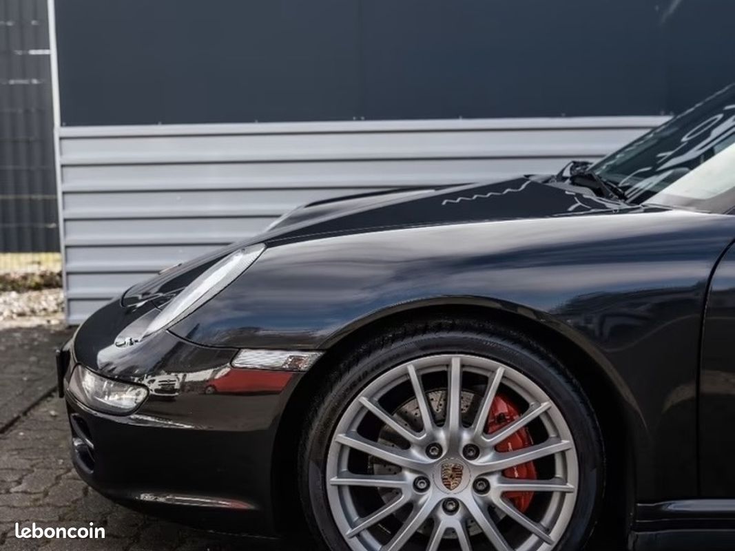 Porsche 911 Carrera 4S 3.8 i 355 ch Tiptronic Gris Atlas + Cuir Bleu métropole + Sport Chrono + Pack Carbon (image 5)