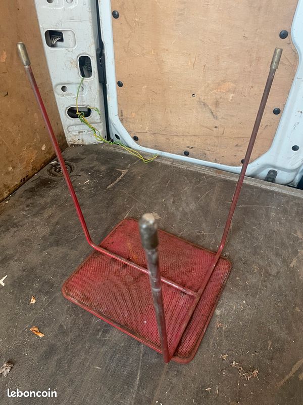 Petite table mategot (image 4)