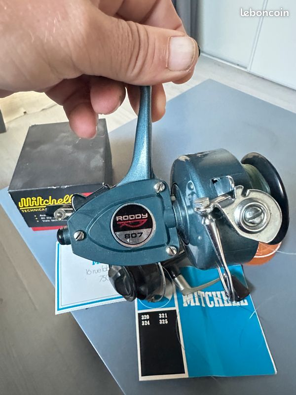 Boîte Vide De Moulinet Mitchell 2250RD - Avec Papiers D'origine, Pour Collection