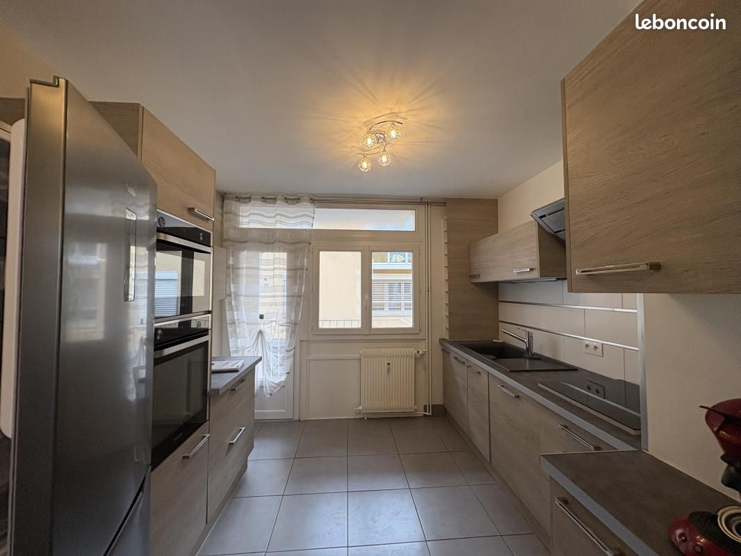 Appartement 4 pièces 74 m² · à Le Puy-en-Velay · 74 m² · 800 €/mois