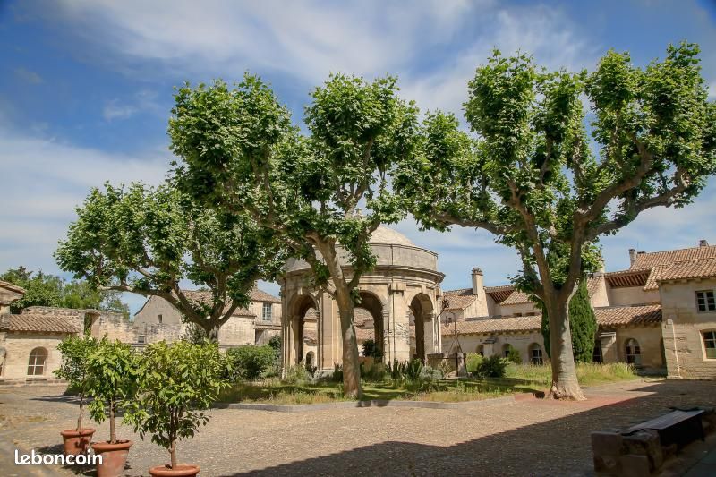 Terrain 465 m² Villeneuve Les Avignon · à Villeneuve-lès-Avignon · 179 900 €