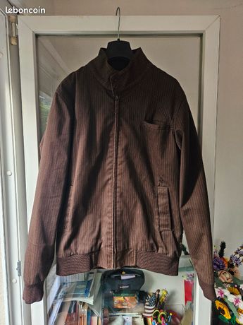Blouson Bomber Femme Volcom Occasion - Taille S, Couleur Vert Olive, Style Military (État Très Bon)