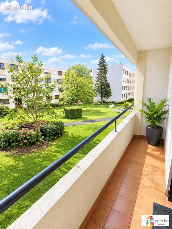 Appartement 4 pièces 82 m² · à Brunoy · 82 m² · 194 000 €