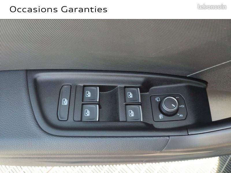 Audi A1 Sportback 30 TFSI 116ch S line S tronic 7 (image 27)