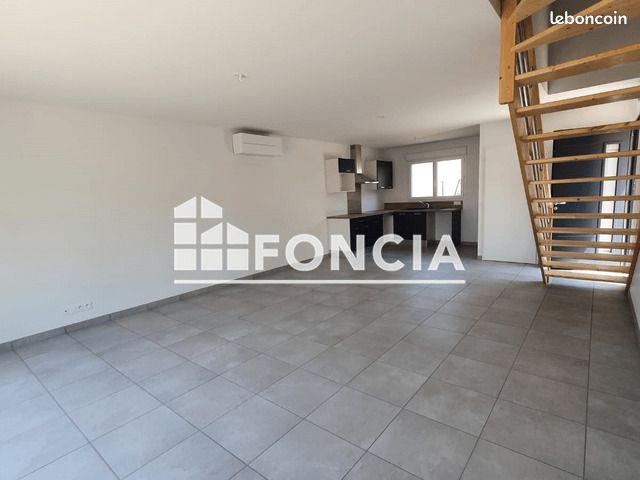 Maison 4 pièces 82 m² · à Saint-Sulpice-la-Pointe · 82 m² · 990 €